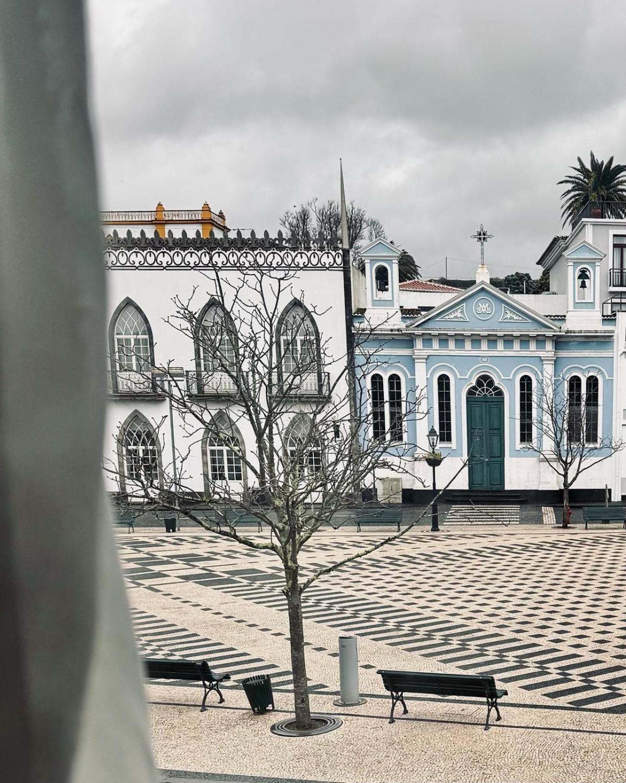 Alianca Cafe & Hostel Angra do Heroísmo Dış mekan fotoğraf
