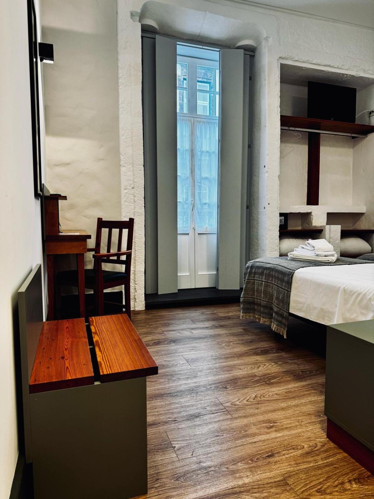 Alianca Cafe & Hostel Angra do Heroísmo Dış mekan fotoğraf
